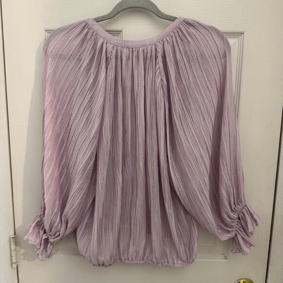 Ramy Brook New York Crinkle Pleated Blouse Lavender Size Small Flowy - Picture 3 of 6
